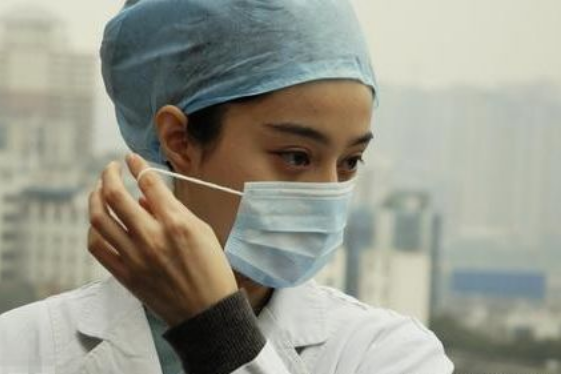 bandao:美容师谎称受过培训为求美者注射肉毒素被拘留(图3) 半岛体育下载